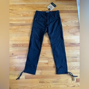 Trailhead Adventure Pants